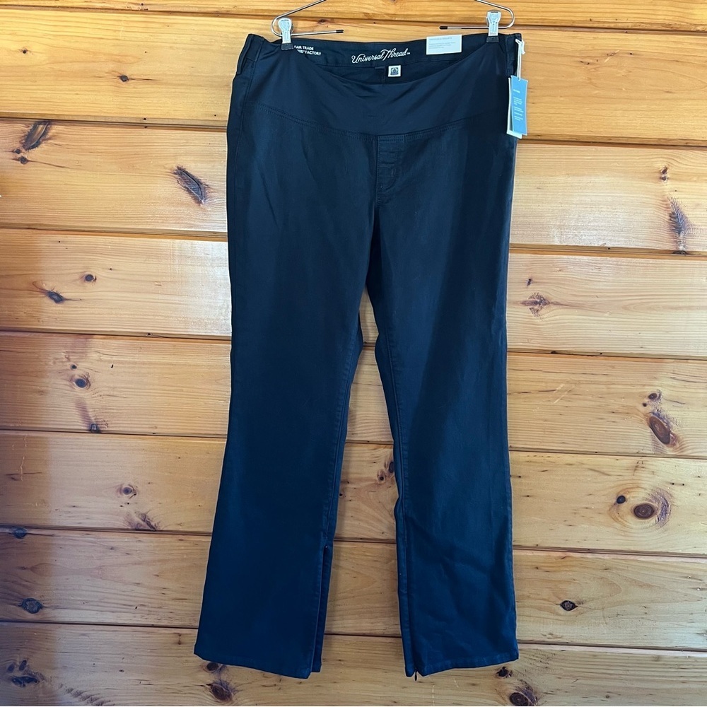 Zip At Hem Universal Threads Bootcut Women's Black Stretchy Pants 16S